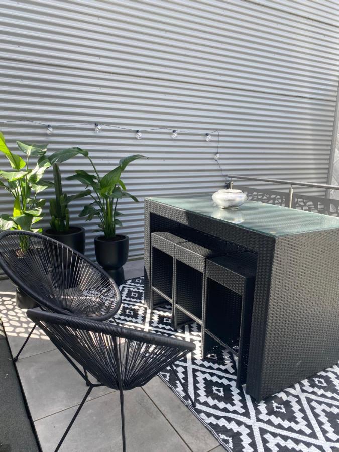 New Centre De Avec Parking Prive Apartment *